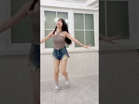 本日の生配信ファッション〜☀️ #古谷静佳 #声優