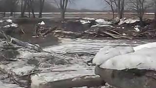 Spoon River and  the Bernadotte bridge before part got taken out.