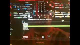 Djing in Virtual Dj 7 -- Daft Sound (remix)