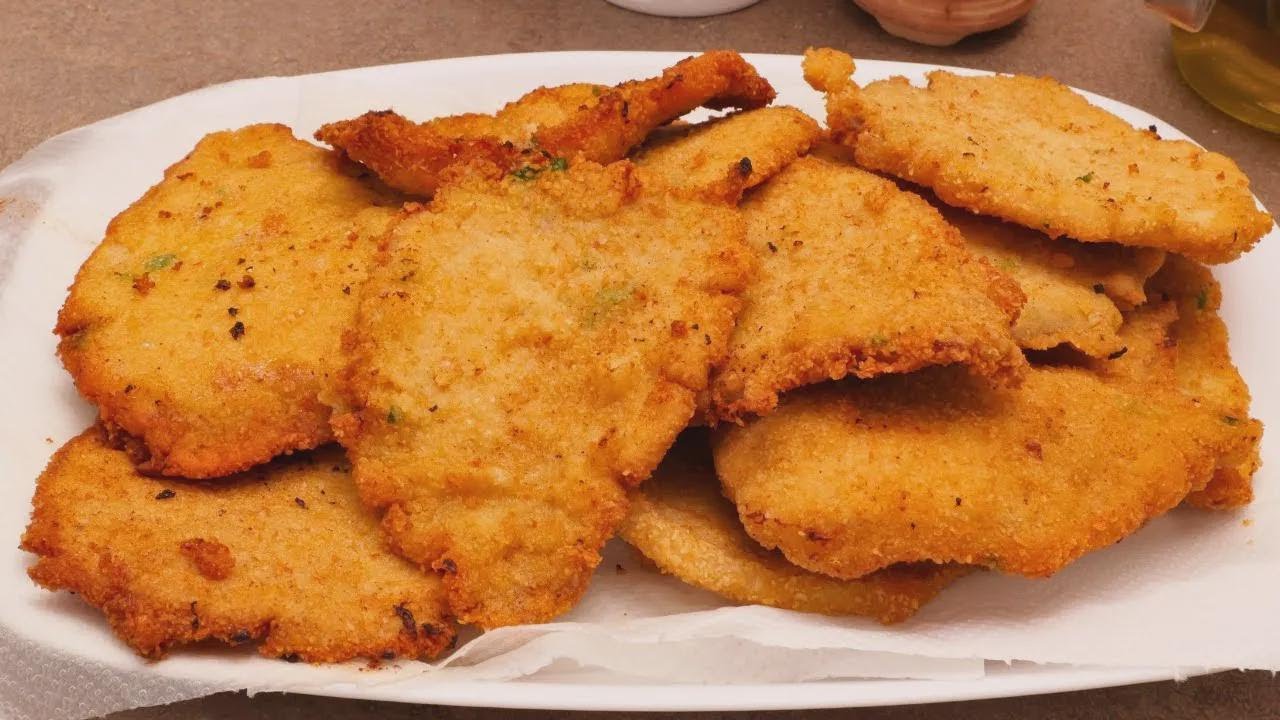 Chuletas de cerdo con friarielli al estilo casero