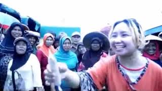 Video thumbnail of "Tak Tun Tuang ต๊ะตุงตวง"