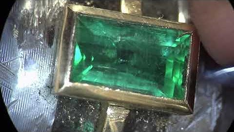 Emerald Bezel setting