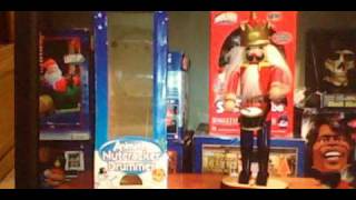 (GMA Re Upload) Gemmy drumming nutcracker