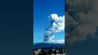 Volcan POAS COSTA RICA.VIERNES SANTO