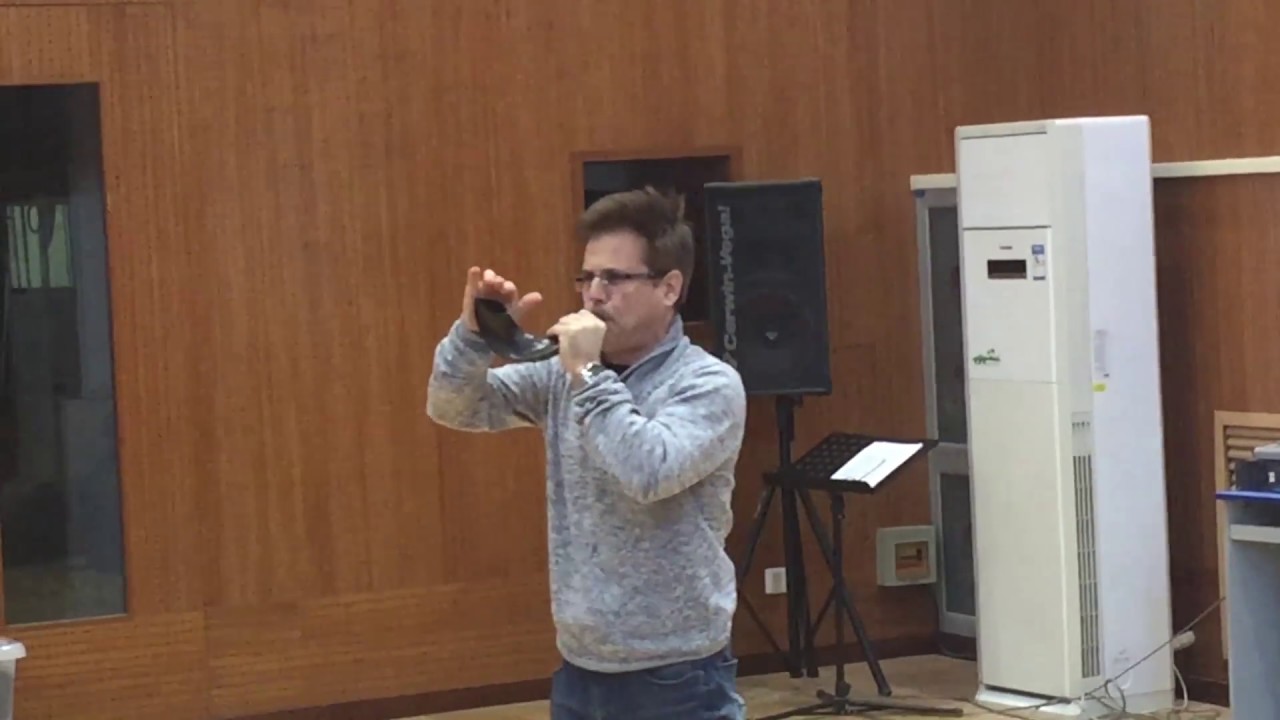 JERUSALEM IN CHINA ON SHOFAR- ARIK LIVNAT