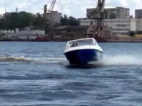 Моторная лодка афалина 400
