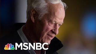 Celebrity Hockey Legend Gordie Howe Dies | MSNBC Wealth