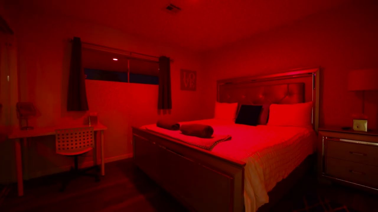 Airbnb Tour Edit | Clean & Cinematic Property Video