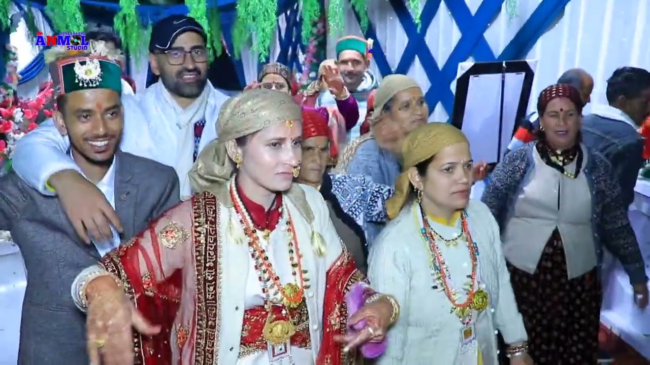 Himachi Wedding Ceremony At moin Happy Weds Uma