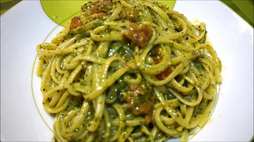Quante calorie sono 200 grammi di pasta al pesto?