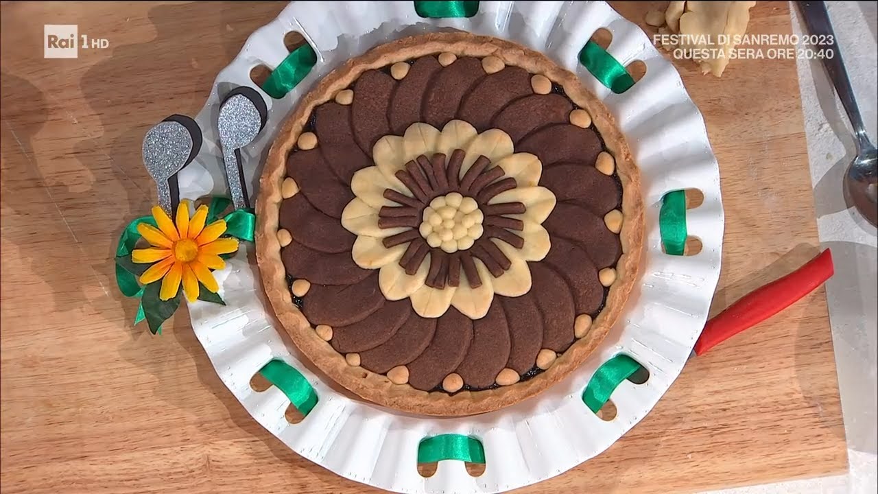 Donne - Crostata fiorita - È sempre mezzogiorno - 09/02/2023