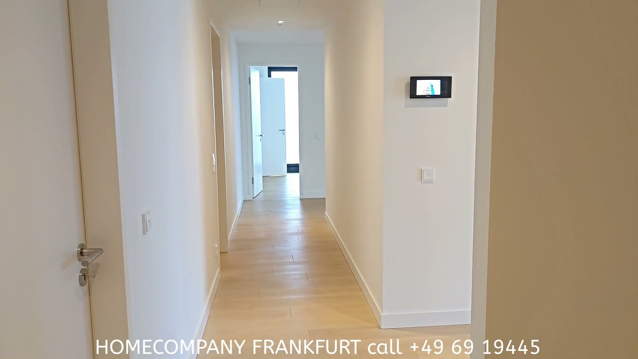 HomeCompany Frankfurt-Wahrzeichen Henninger Turm -luxury accomodations-