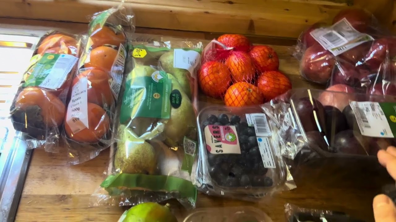 250. Закупка в супермаркете и комната Томаса.