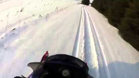 2006 Polaris switchback 600 h.o. With optrix mounted case