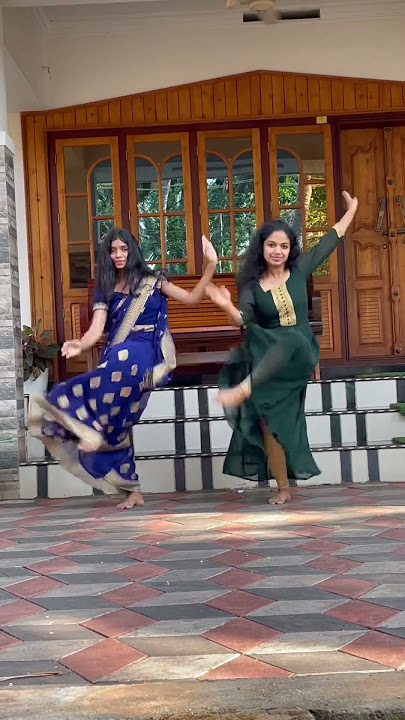 Margazhiye mallikaye #youtubeshorts #shorts #dance