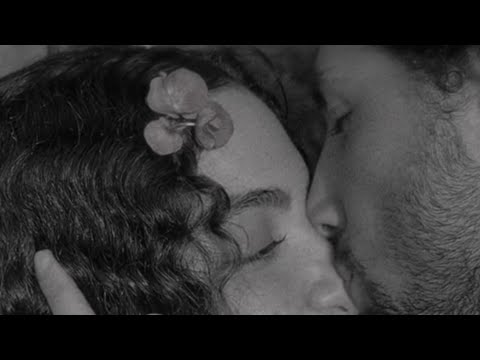 اهنگ گل عسلی از علی دولتخواه چه خشو شو نیمه شو