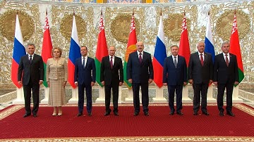 Встреча Лукашенко и Путина проходит во Дворце Независимости