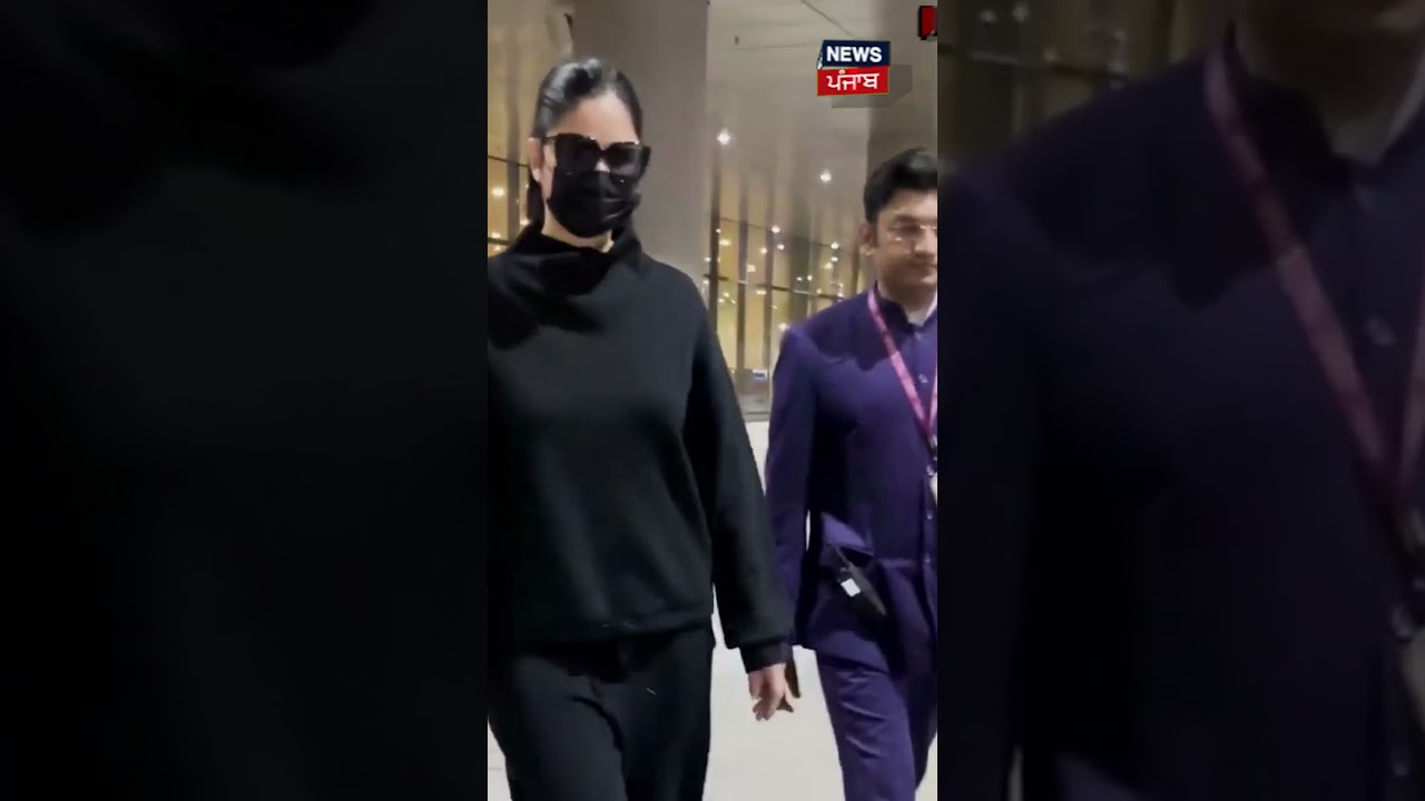 Katrina Kaif Papped In All-Black At Mumbai Airport | #shorts |  News18 Punjab