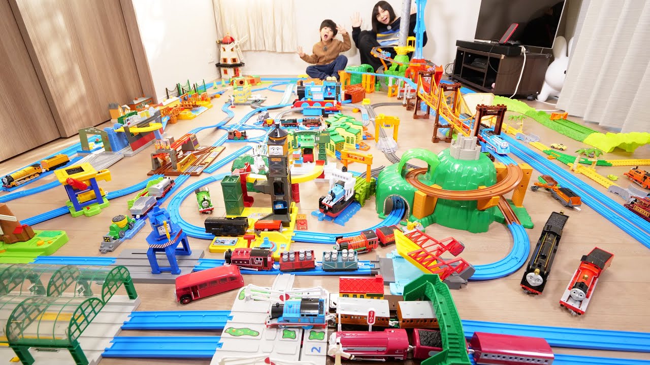 きかんしゃトーマスプラレール いっぱいだしてみた2018
