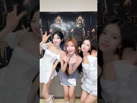 30周年おめでとうございます🎉　#MAYUKA #RIMA #MIIHI #NiziU #JYPark #StillJYP #ニジュー #니쥬 #WithU #Take_a_picture