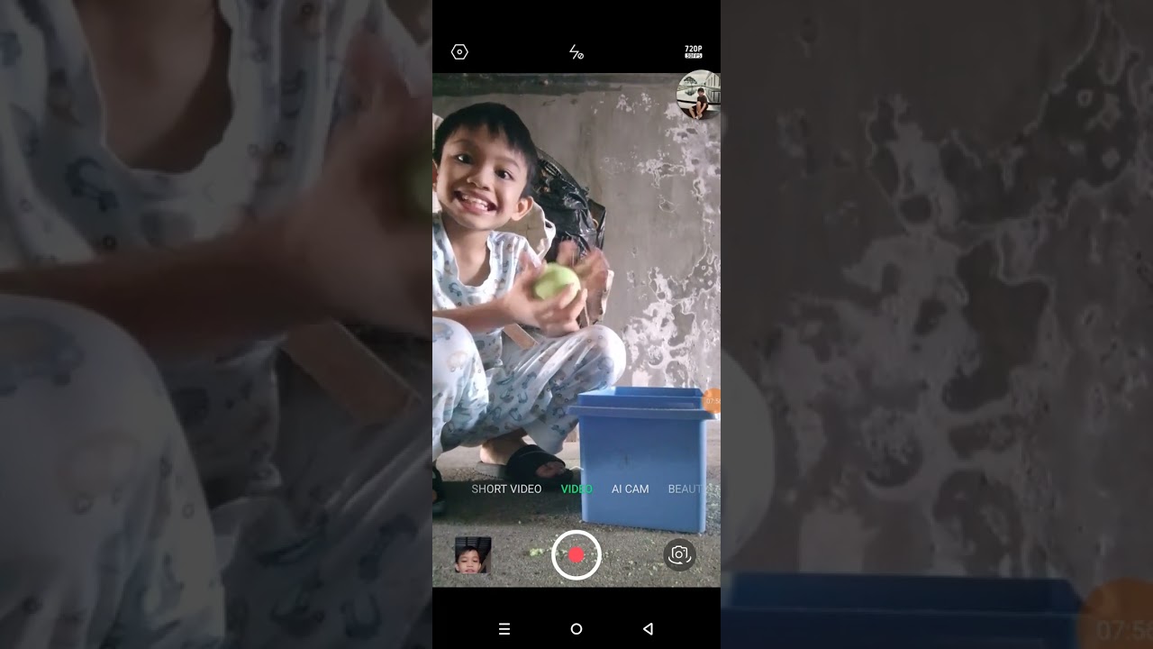 Me play kinetic sand and cleaning 