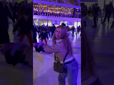 Каток прямо под