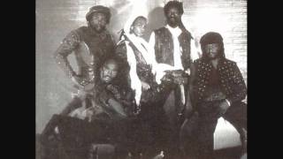 Video thumbnail of "Black Uhuru - General Penitentiary"