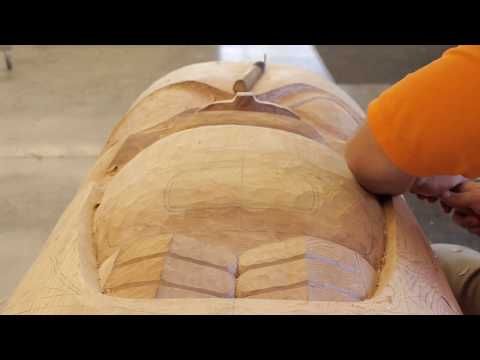 Totem Pole Carving with Luke Parnell, Urban Access Project, Emily Carr University of Art + Design