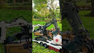 RC EXCAVATOR alat berat beko😎💪#excavator #truck #automobile #toys #rc #hitachi #jcb #rcb #shorts