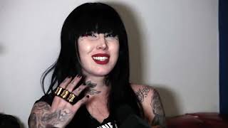 How does Kat Von D stay creative in difficult times?