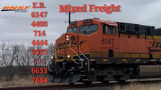 BNSF 6147 Mixed Freight, Private Road Crossing, West San Antonio, TX Ft. Warbonnet (3, 17, 22)