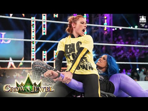 Belair shows off power against Lynch and Banks: WWE Crown Jewel 2021 (WWE Network Exclusive)