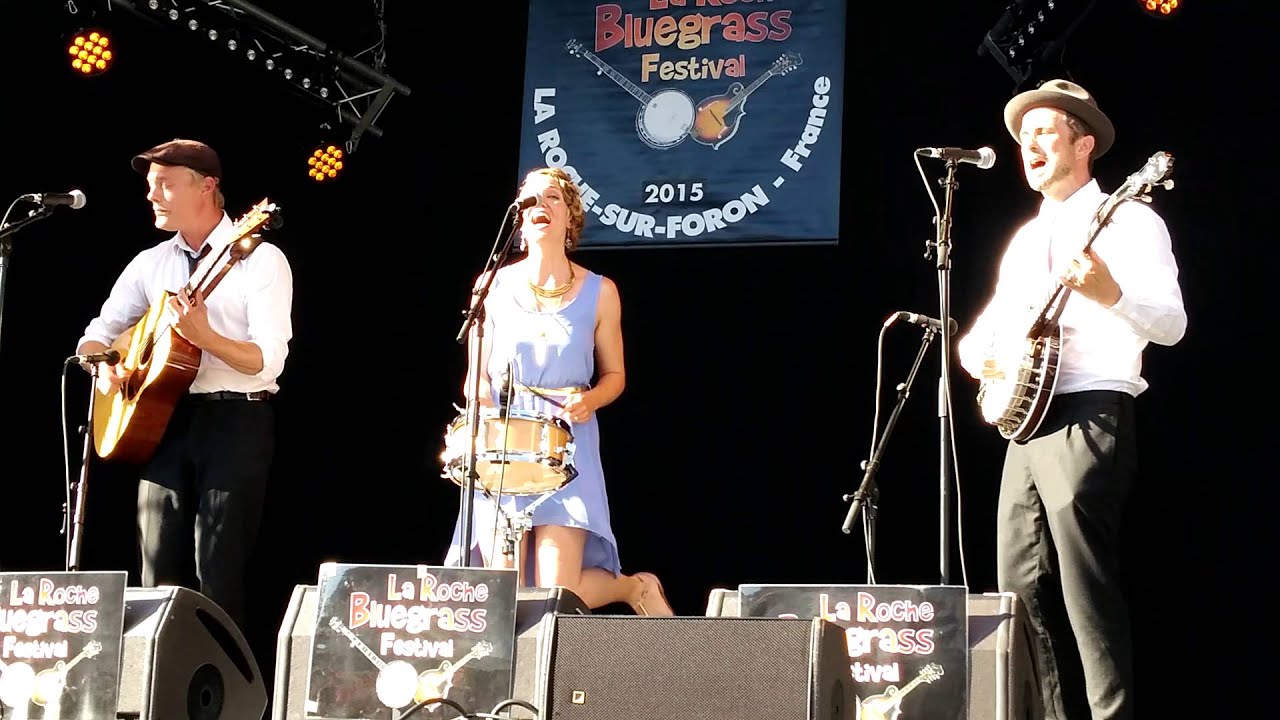 Le Chat Mort Shoot Me Down Au Bluegrass Festival De Laroche Surforon 2015