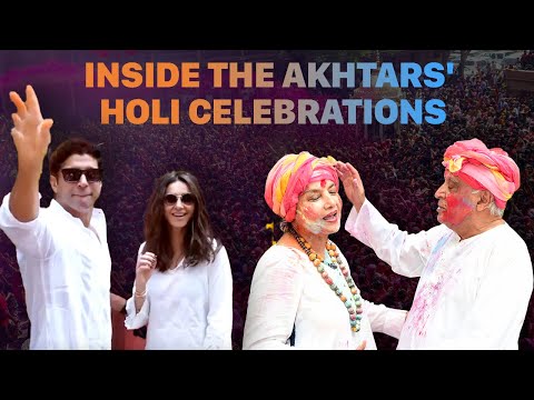 Holi 2024 | Farhan Akhtar-Shibani Dandekar, Divya Dutta At Javed Akhtar's Holi Party - NDTV