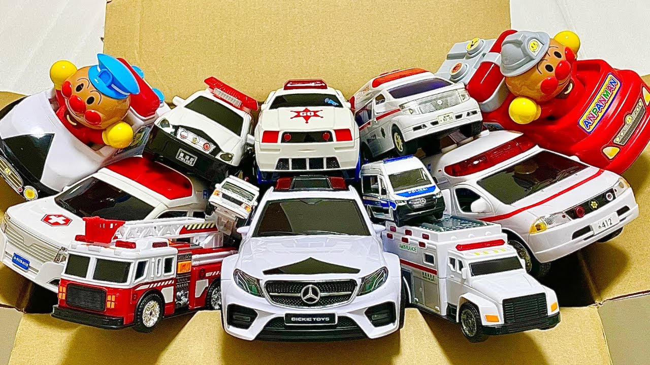 救急車のミニカー走る！坂道緊急走行テスト！サイレン！Ambulance mini car run. Slope emergency driving test! There is a siren.