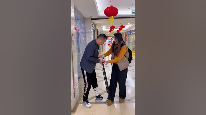 正义永不缺席，为小姑娘点赞 #正义不会缺席 #传递正能量 #曼熙 #聚火团队 #湖北黄冈#劇情#情感#生活#shorts