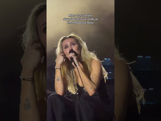 Dolly brought Miley Cyrus to tears at the Hollywood Bowl