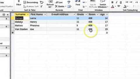 29 Problem Solving Using Databases