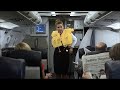 Stewardess mit DurchsetzungsvermÃ¶gen - Ladykracher