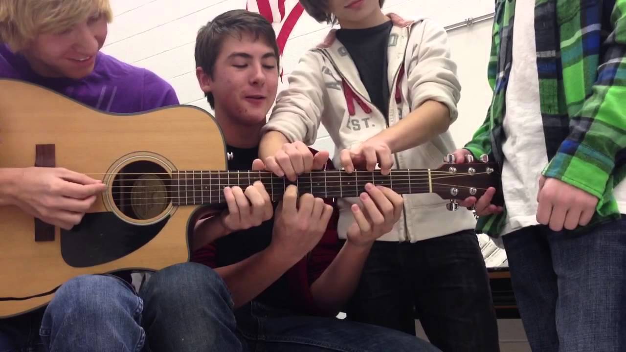 Gotye Cover 5 Guys One Guitar