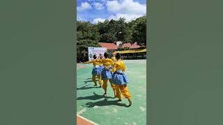 Tari kreasi Weri Bundu oleh SMA Kartika XX-2  Kendari saat Festival Seni Se Kota Kendari