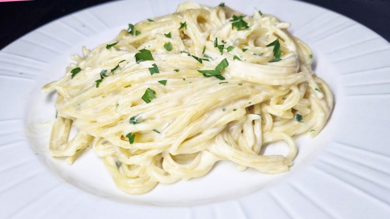 Como hacer PASTA ALFREDO ESPAGUETI en salsa alfredo casera. YouTube