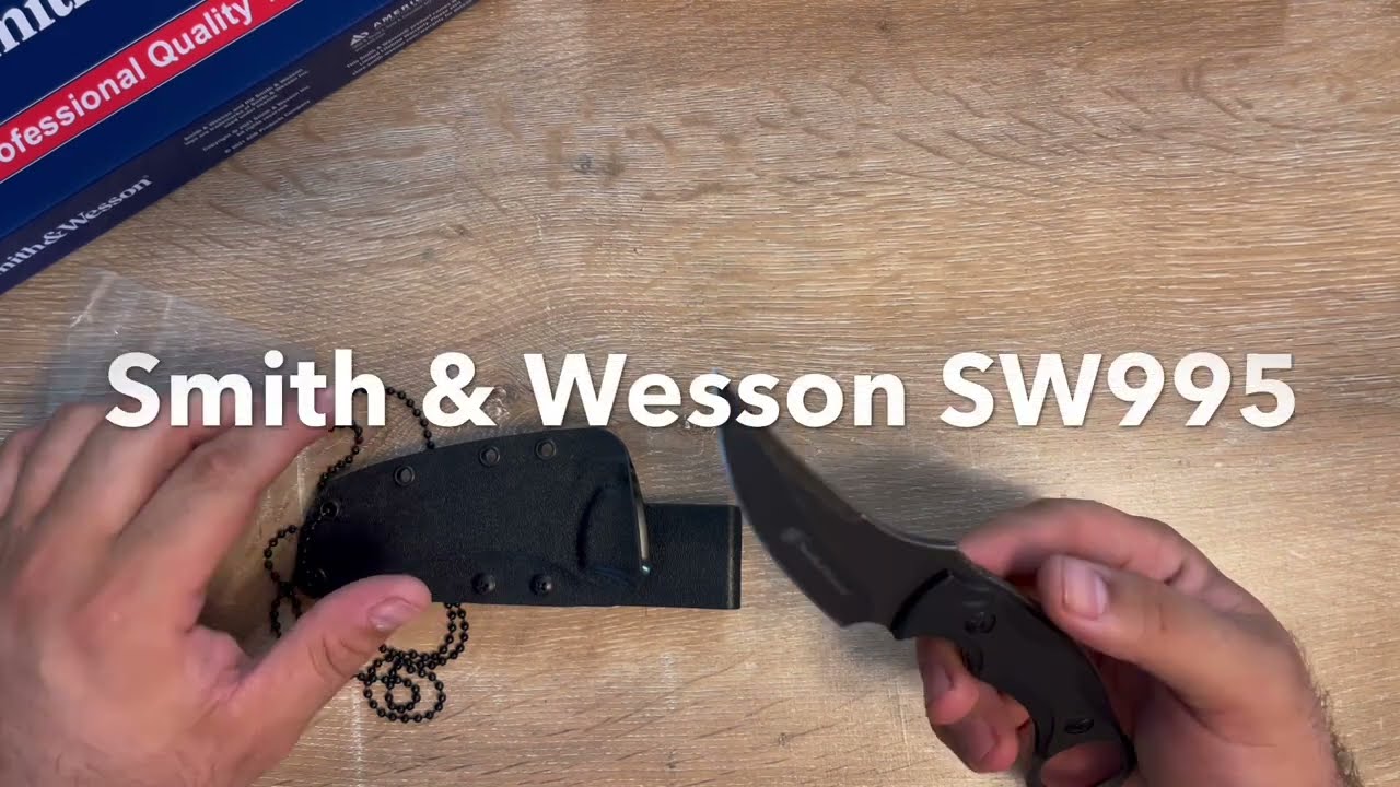 Smith & Wesson SW995 fixed blade knife