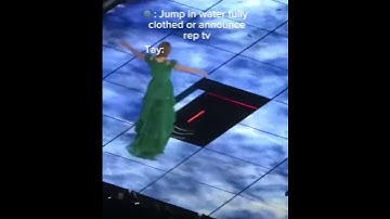 TAY PLEASE #taytay #stagedive #theerastour #green #rep #taylorswift #cute #taylorsversion