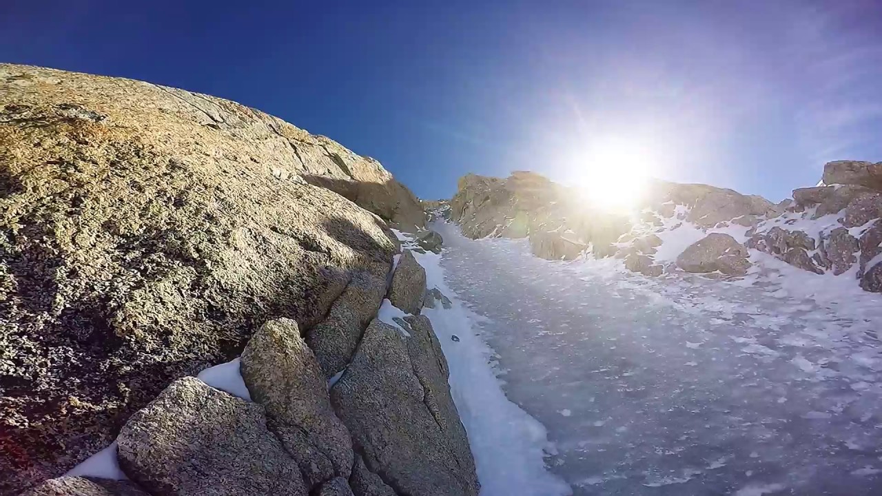 Climbing route on Triangle du Tacul Goulotte Chéré