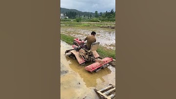 Multifunctional crawler rotary tiller, water and dry dual-purpose orchard greenhouse management