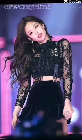 Jennie Kim edit #short #edit #Jennie #blackpink - YouTube