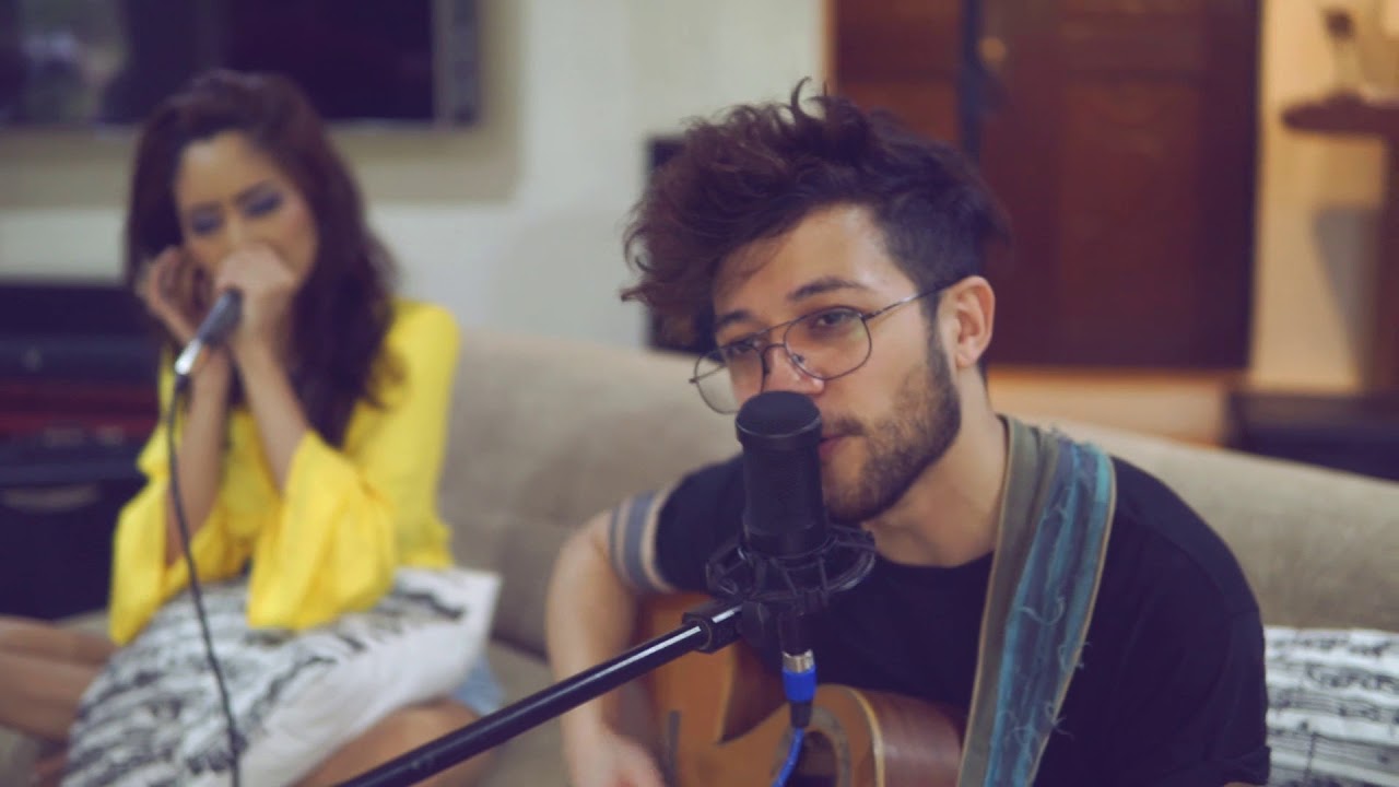 Gio Levy - Softly, Slowly (Live)