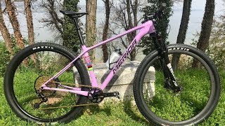 How Top Pro XC Rider Builds Her Mountain Bike. Gunn-Rita Dahle