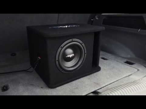 Skar Audio 700 Watt SDR-1X8D2 Single 8-inch Loaded Subwoofer Enclosure Demo!!